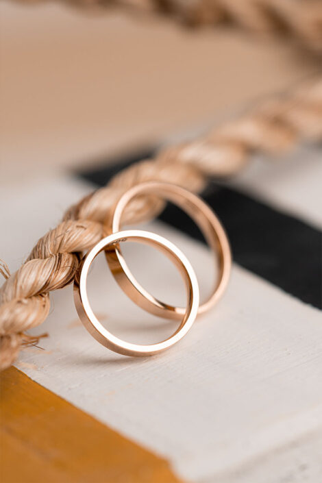 14 Ayar Altın 3mm Dışı Düz İçi Bombe Alyans