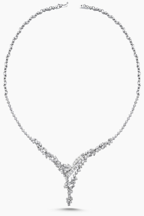 18 Ayar Beyaz Altın 8.32 Karat Pırlanta Tasarım Kolye